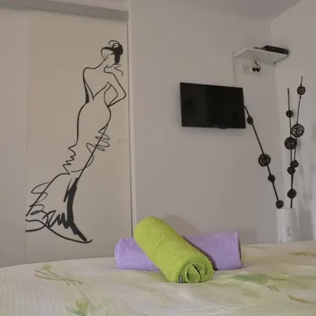 Lilly - Apartament